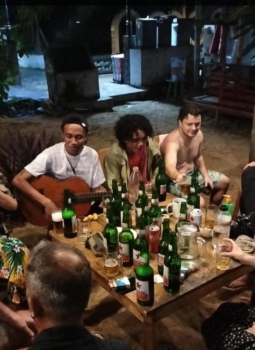 Arto Moro Bunaken Exterior foto
